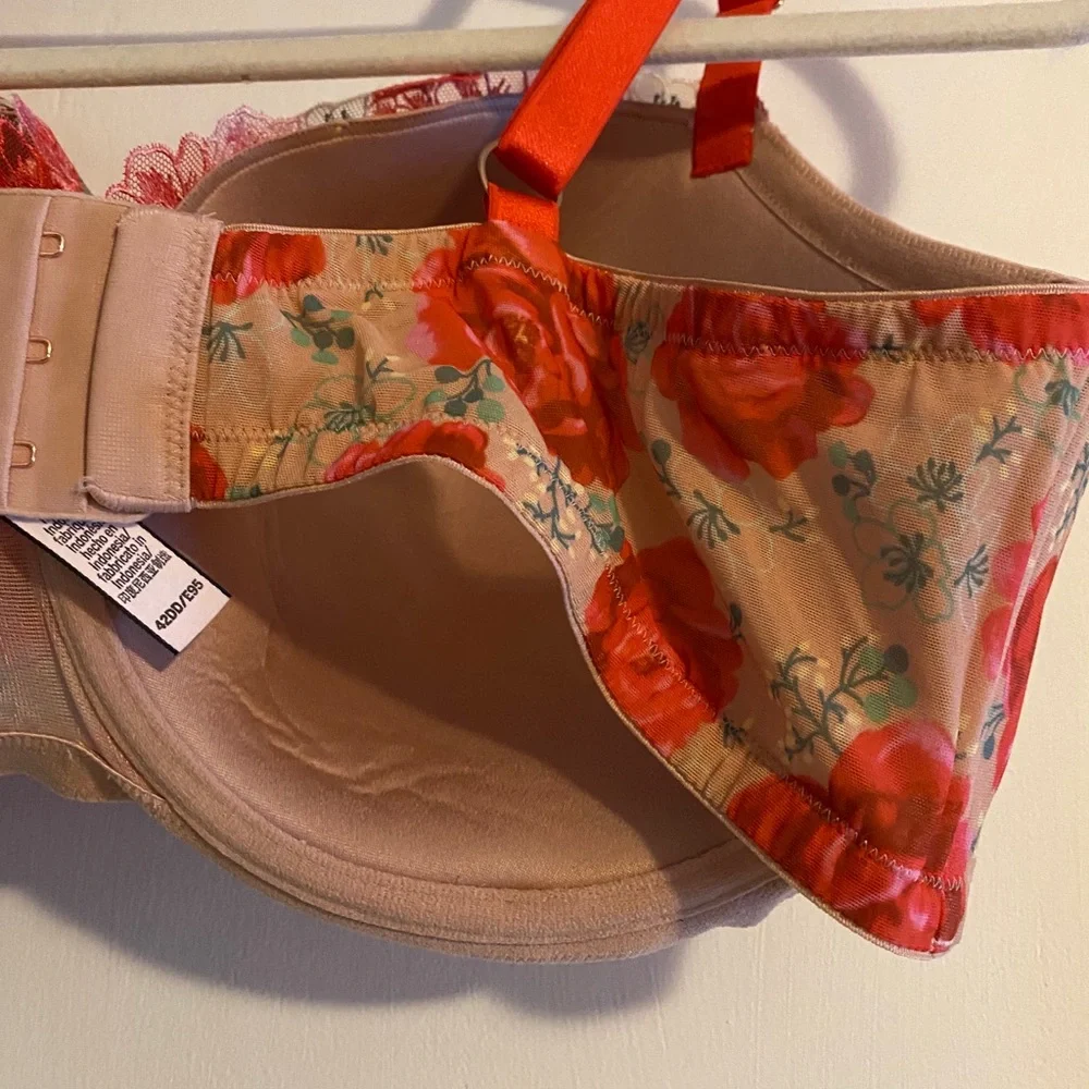 NWT Victoria's Secret Dream Angels Lace Underwire Red Floral Size 42DD